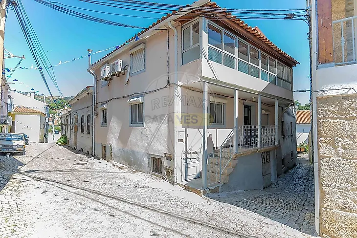 main-listing-picture-0