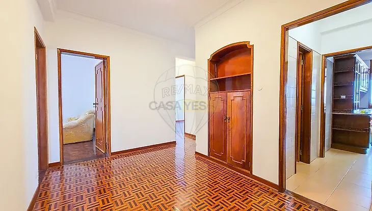 main-listing-picture-0
