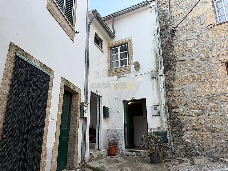main-listing-picture-0