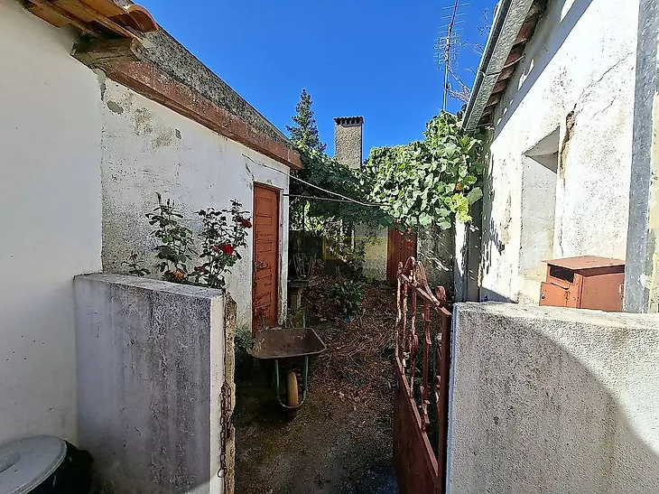 main-listing-picture-0