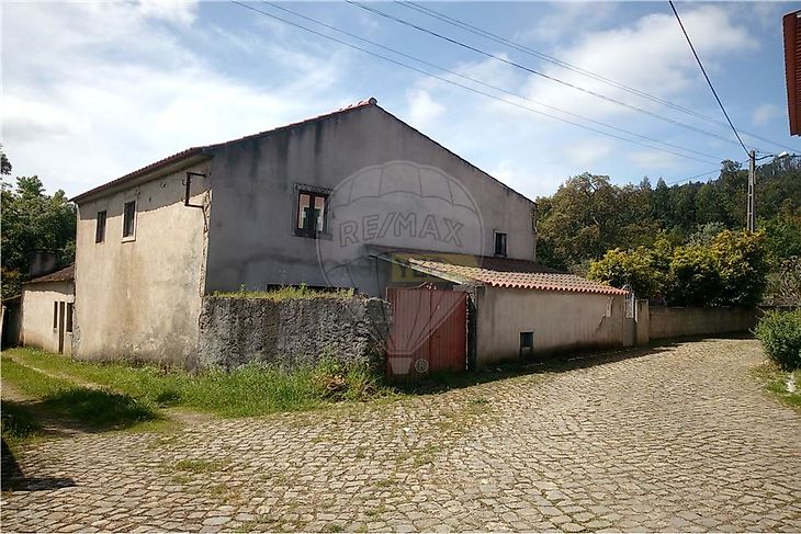 main-listing-picture-0