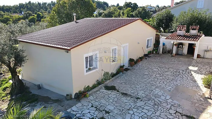 main-listing-picture-0