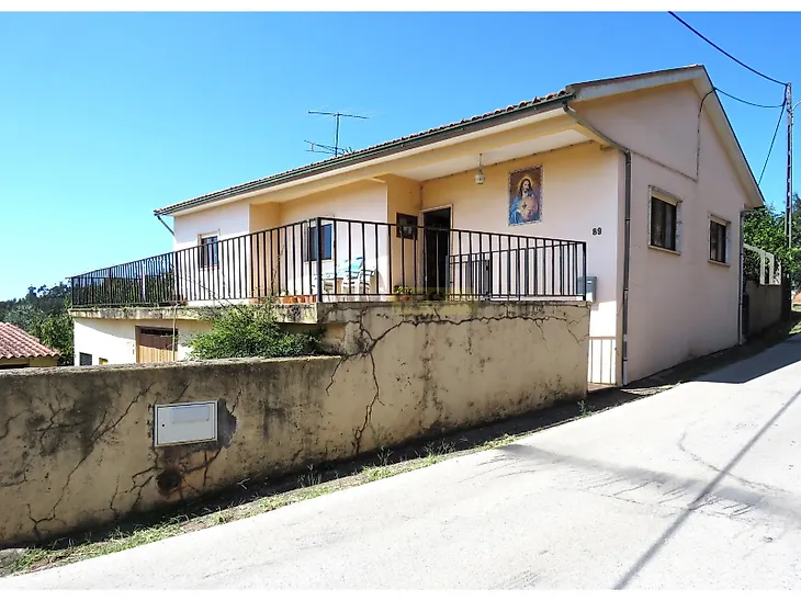 main-listing-picture-0