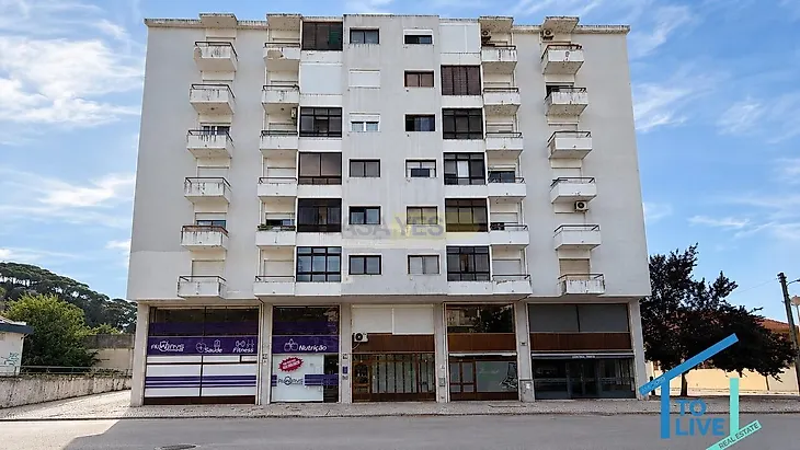 main-listing-picture-0