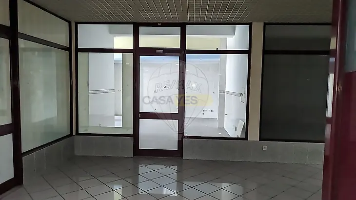 main-listing-picture-0