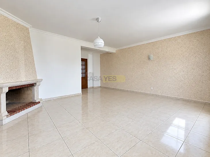main-listing-picture-0