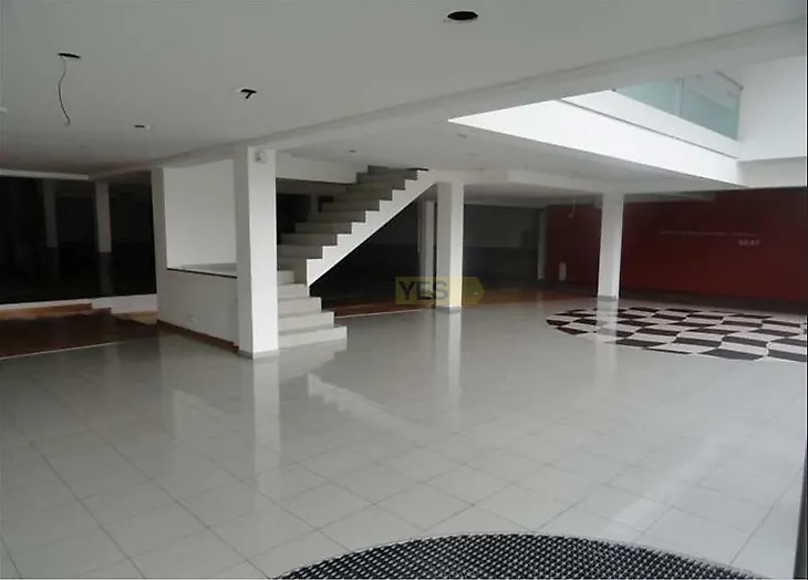main-listing-picture-0