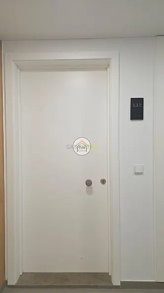 main-listing-picture-0