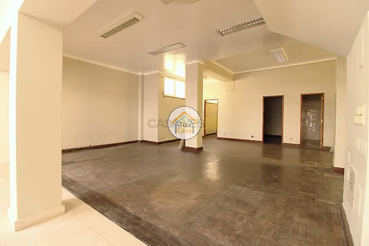 main-listing-picture-0