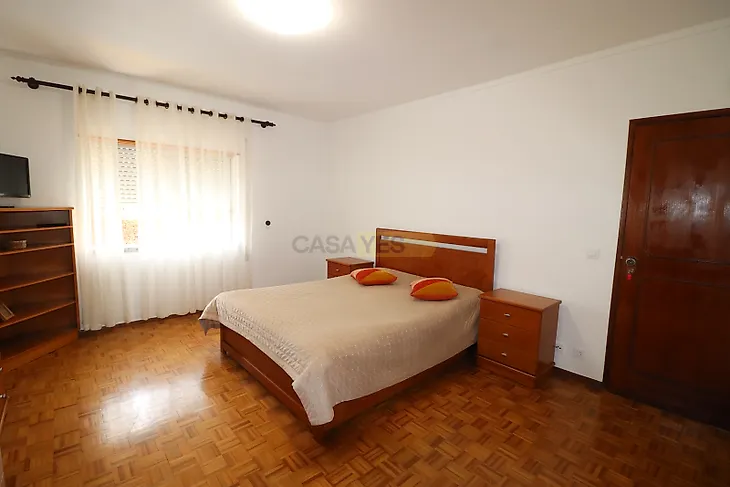 main-listing-picture-0