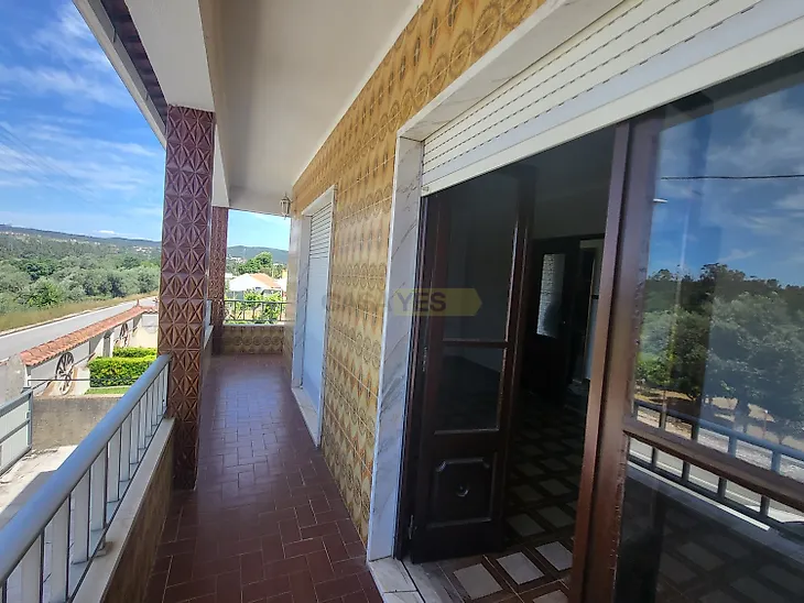 main-listing-picture-0
