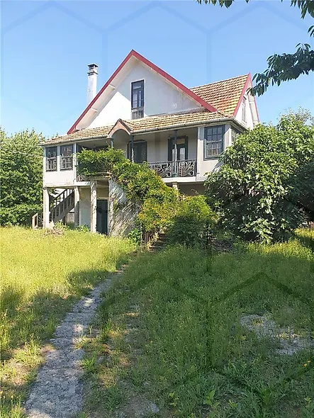 main-listing-picture-0