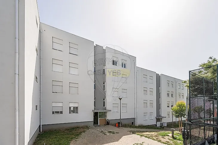 main-listing-picture-0