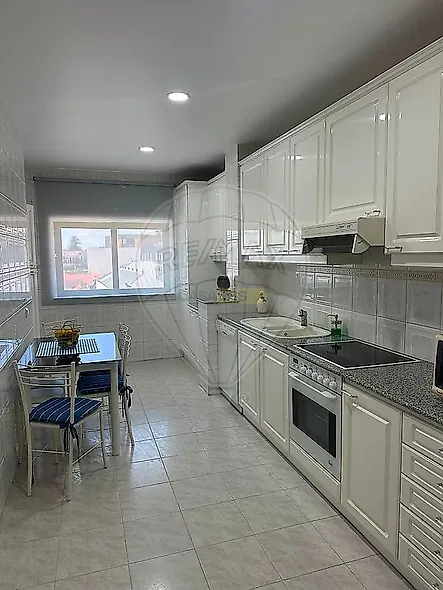 main-listing-picture-0