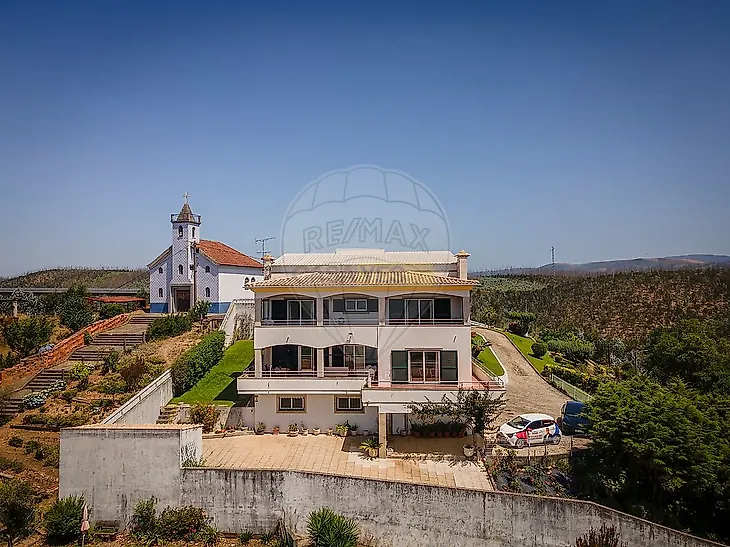 main-listing-picture-0