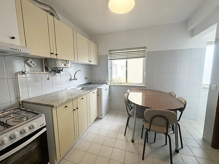 main-listing-picture-0