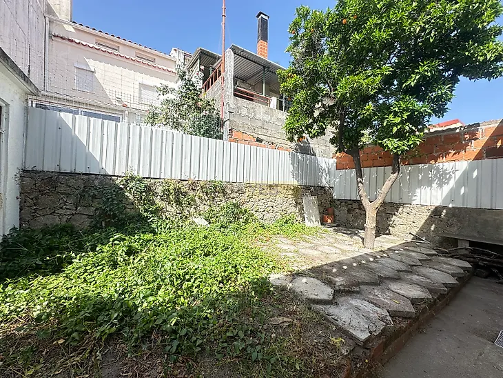 main-listing-picture-0