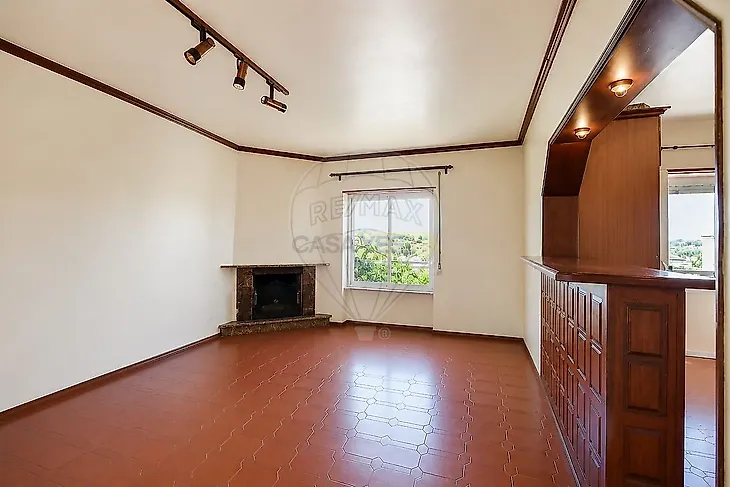 main-listing-picture-0