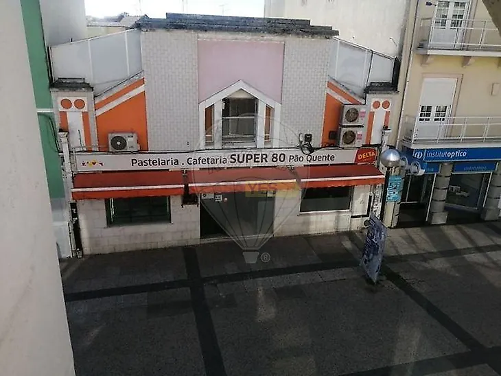main-listing-picture-0
