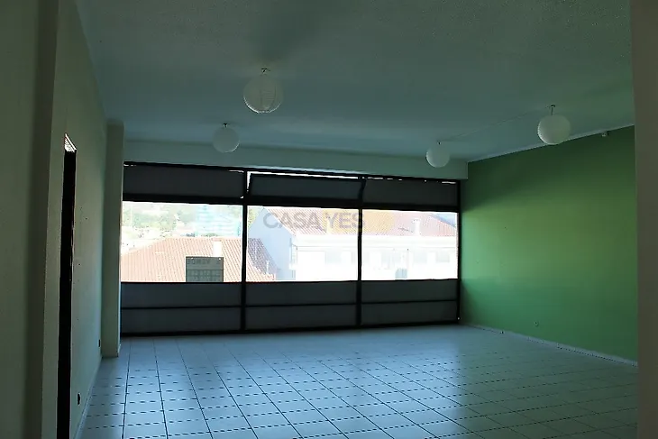 main-listing-picture-0