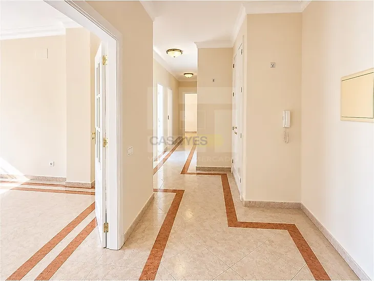 main-listing-picture-0