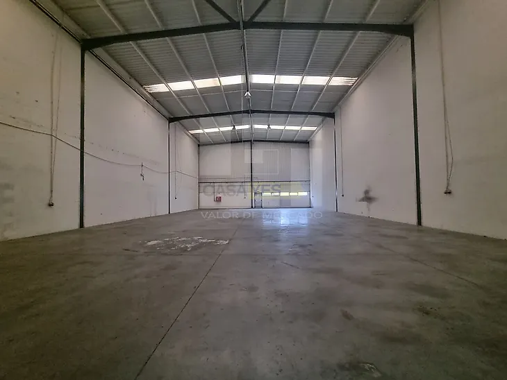 main-listing-picture-0