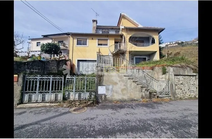 main-listing-picture-0