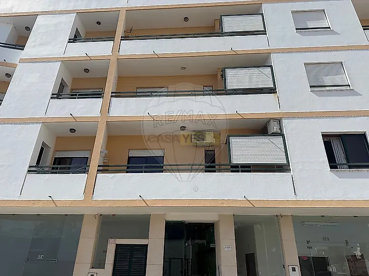 main-listing-picture-0