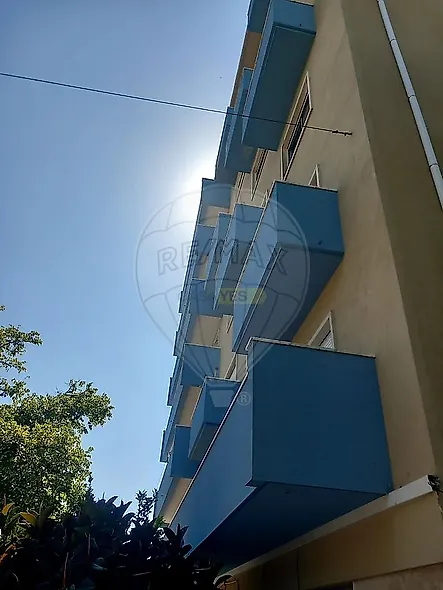main-listing-picture-0