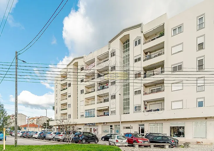 main-listing-picture-0