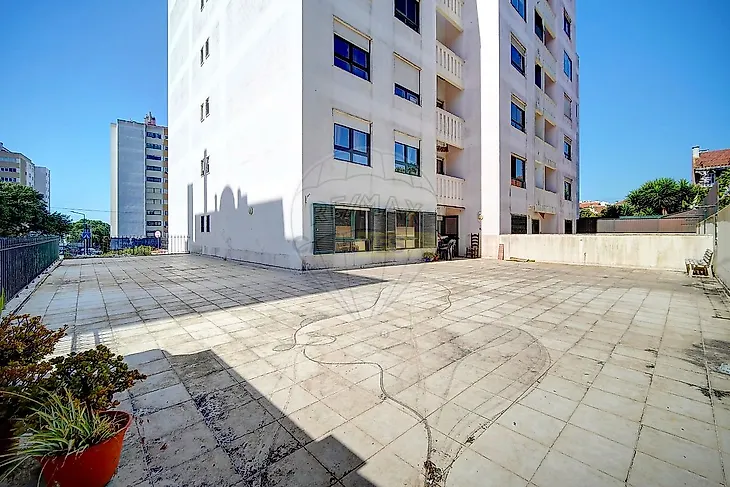 main-listing-picture-0