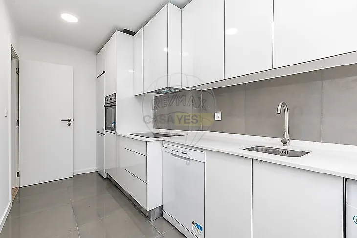 main-listing-picture-0