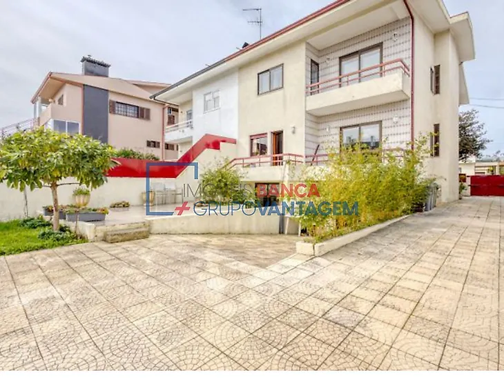 main-listing-picture-0