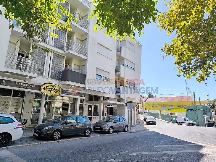main-listing-picture-0