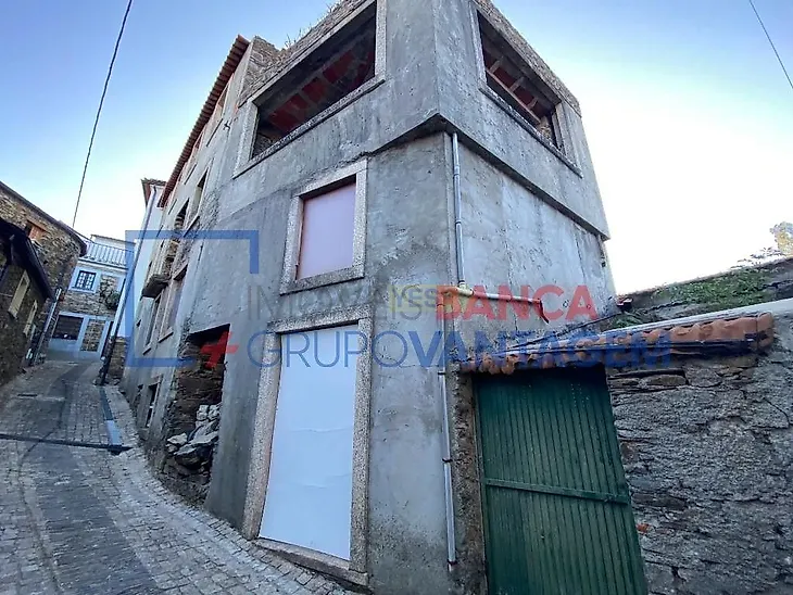 main-listing-picture-0