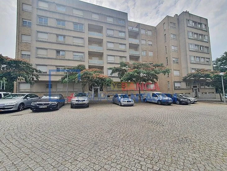 main-listing-picture-0