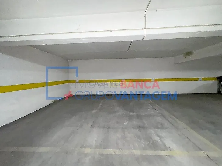 main-listing-picture-0