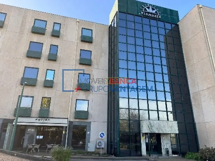 main-listing-picture-0