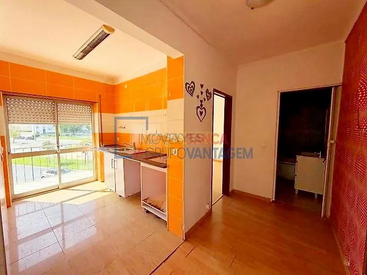 main-listing-picture-0