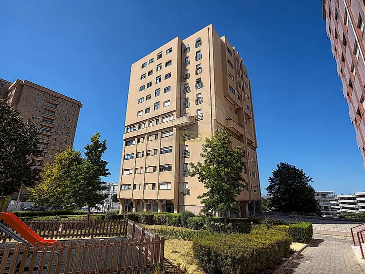 main-listing-picture-0