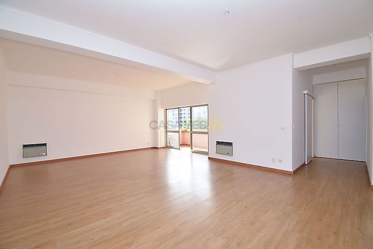 main-listing-picture-0