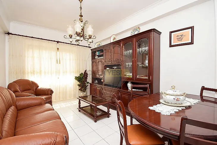 main-listing-picture-0