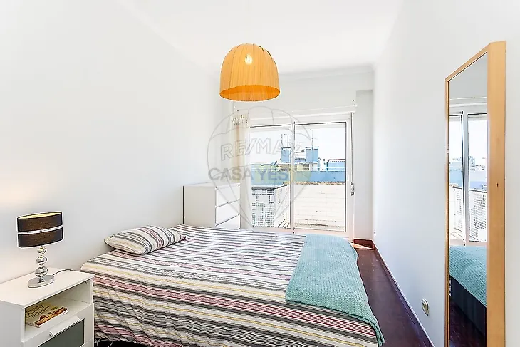 main-listing-picture-0