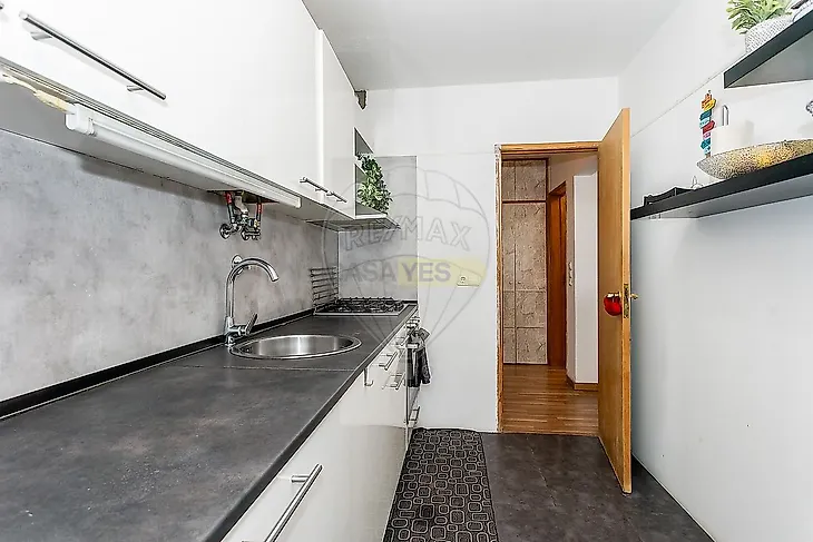 main-listing-picture-0