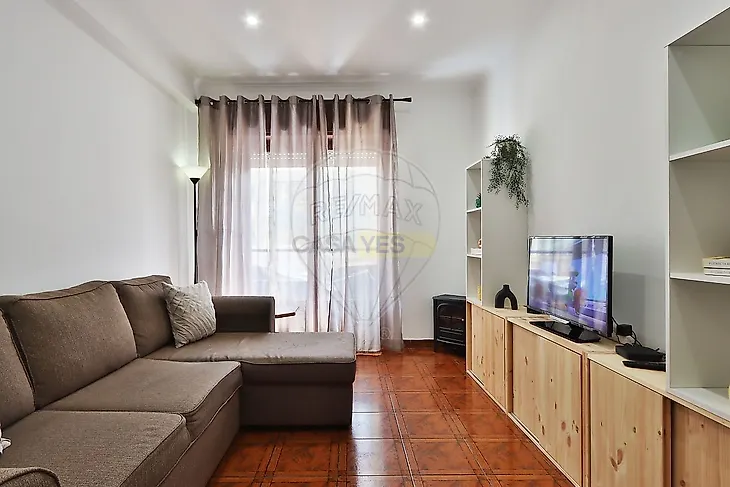 main-listing-picture-0