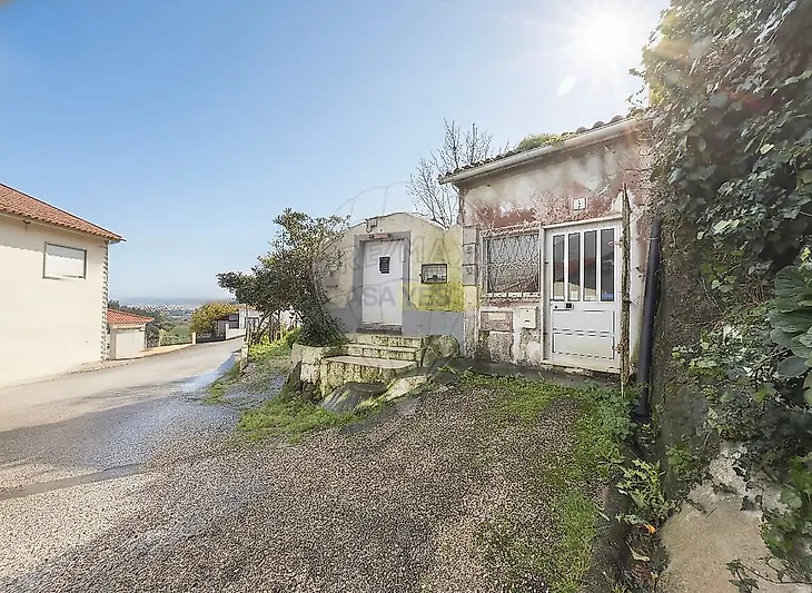 main-listing-picture-0