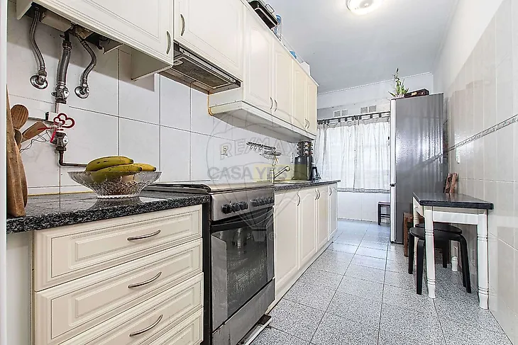 main-listing-picture-0