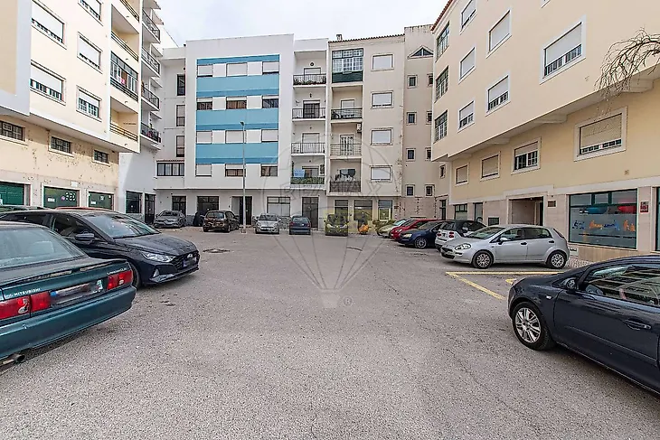main-listing-picture-0