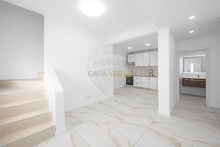 main-listing-picture-0