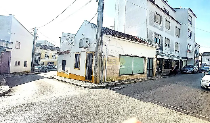 main-listing-picture-0